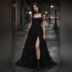 Black Butterfly Appliqué Gothic Gown 8 Lace Tie Shoulder Slit Corset Dark Romant